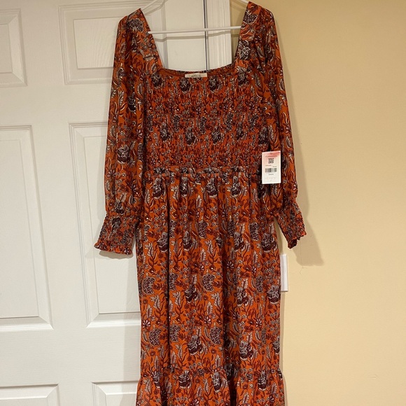 A Beautiful Soul Dresses & Skirts - NWT A Beautiful Soul Smocked Dress 1X Orange Autumn Floral Smocked Cuffs Boho